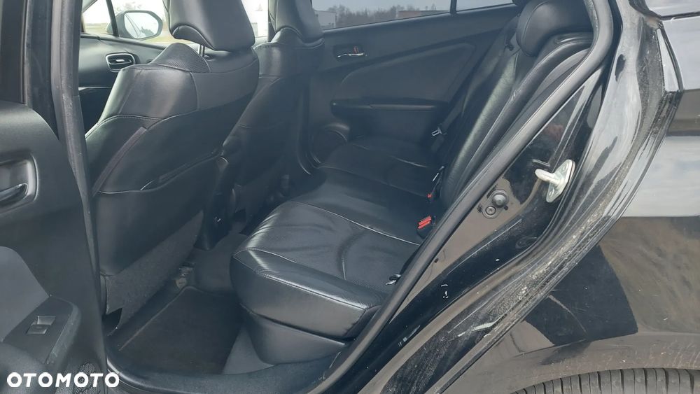 Toyota Prius Hybrid Executive - 7