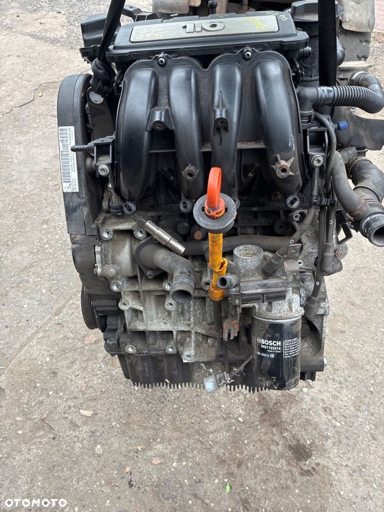 VW CHG 1.6 benzyna 187Tyś. PRZEBIEG SILNIK - 4