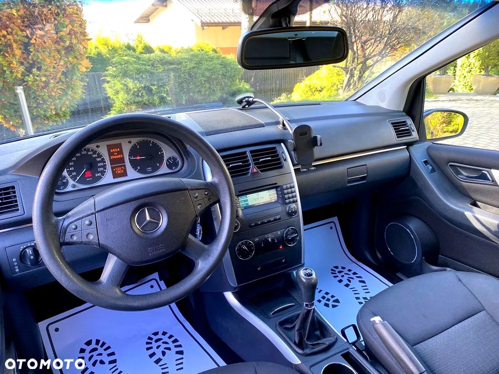 Mercedes-Benz Klasa B - 39