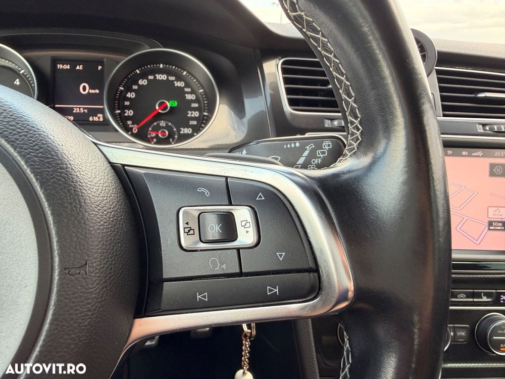 Volkswagen Golf GTD 2.0 TDI SCR DSG - 22