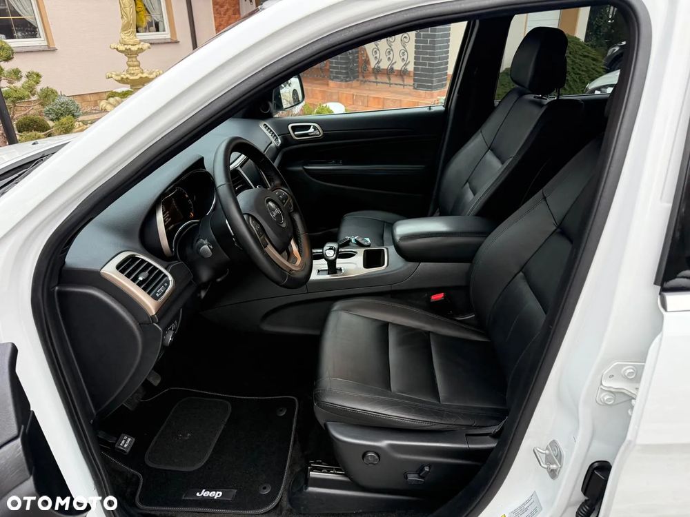 Jeep Grand Cherokee 3.6 V6 Overland - 19