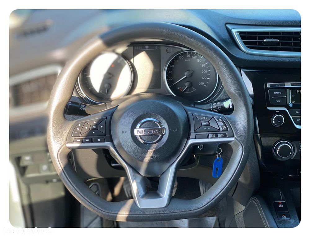 Nissan Qashqai - 27
