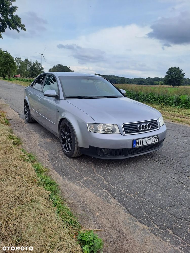 Audi A4 ver-1-8t-quattro - 2