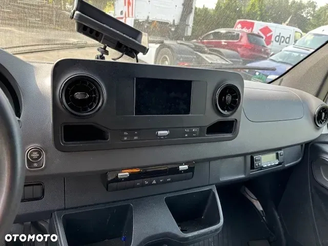 Mercedes-Benz Sprinter 316 - 11