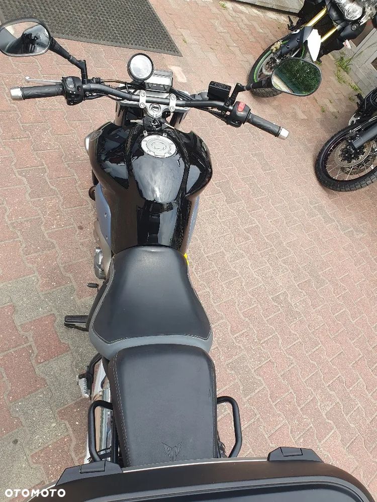 Yamaha MT - 13