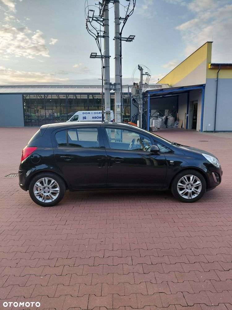 Opel Corsa 1.4 16V Active - 7