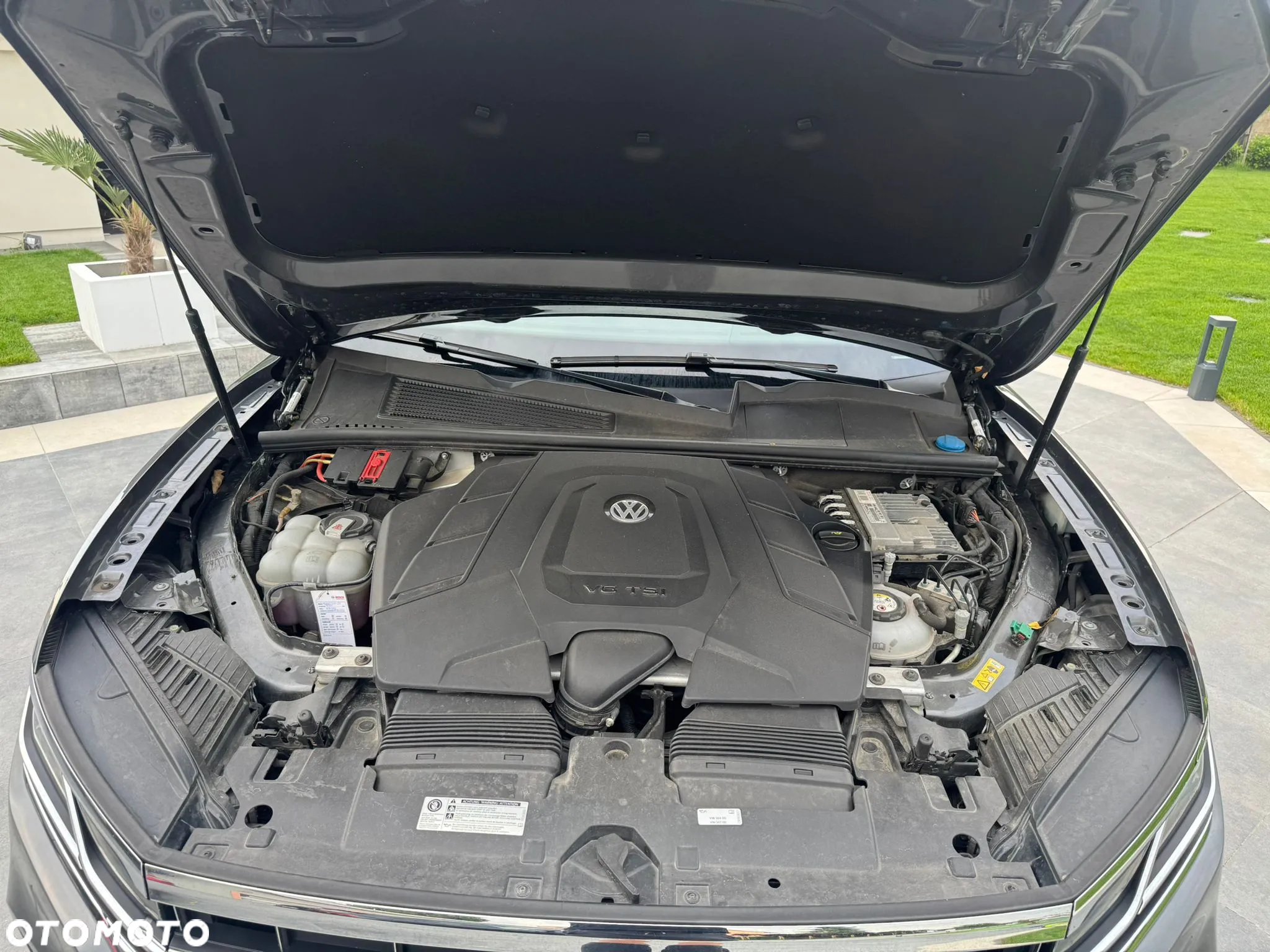 Volkswagen Touareg - 16