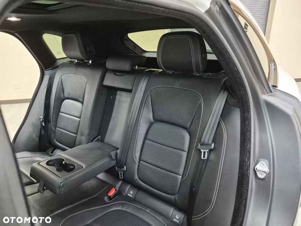 Jaguar F-Pace 2.0 i4D AWD R-Sport - 21