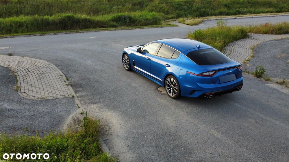 Kia Stinger 2.0 T-GDI GT Line - 6