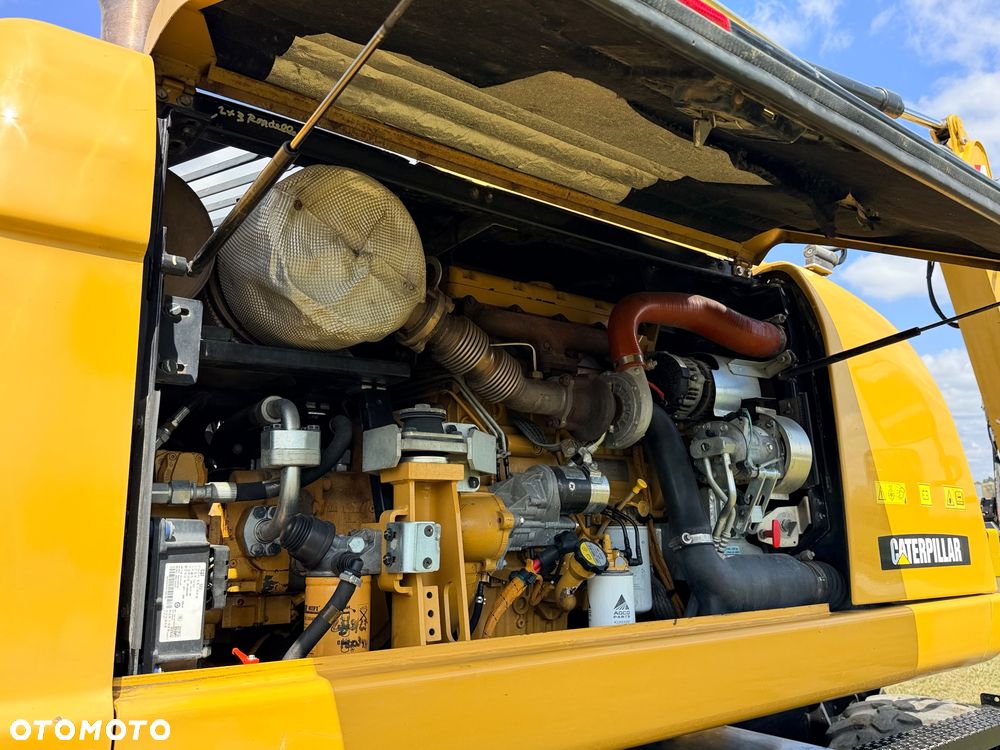 Caterpillar Koparka bez DPFiADblue  CAT 313D głowica ENGCON 313 Klimatyzacja szybkozłącze hydr Dodatkowe wyjścia liniowe Centr smar Pompa paliwa Komatsu PC130-11 PC138US-11JCB 131X / 140XVolvo EC140E Hitachi ZX130-7 ZX135US-Hyundai  bez ADBLUE - 11