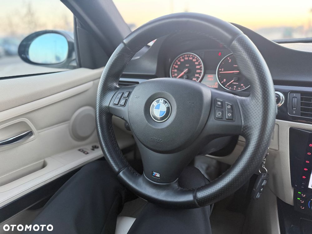 BMW Seria 3 - 28
