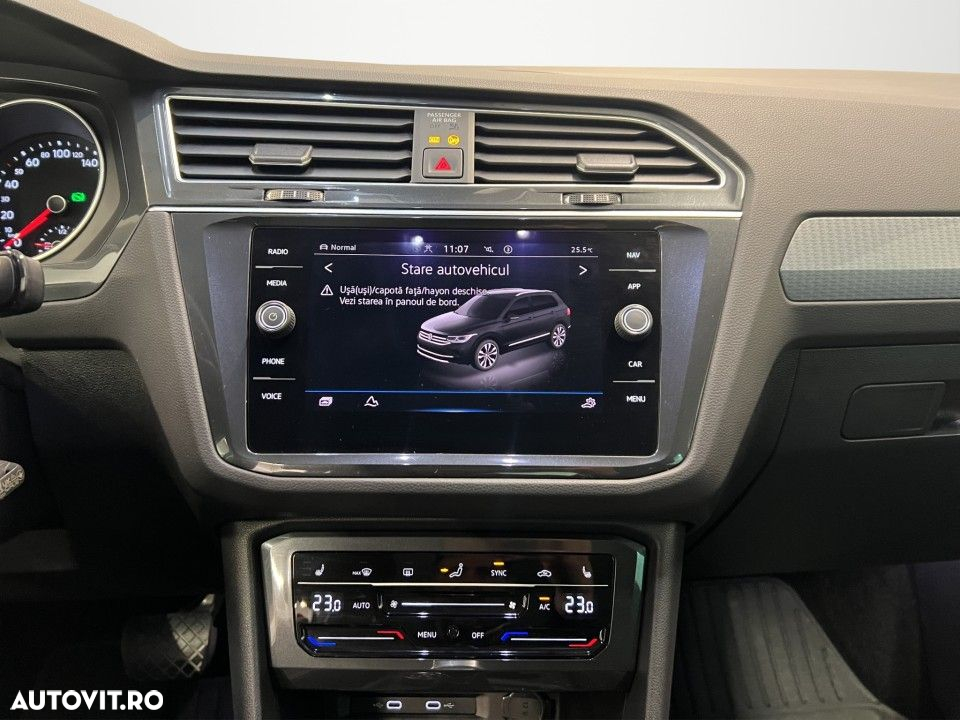 Volkswagen Tiguan 2.0 TDI SCR DSG 4Motion Life - 16