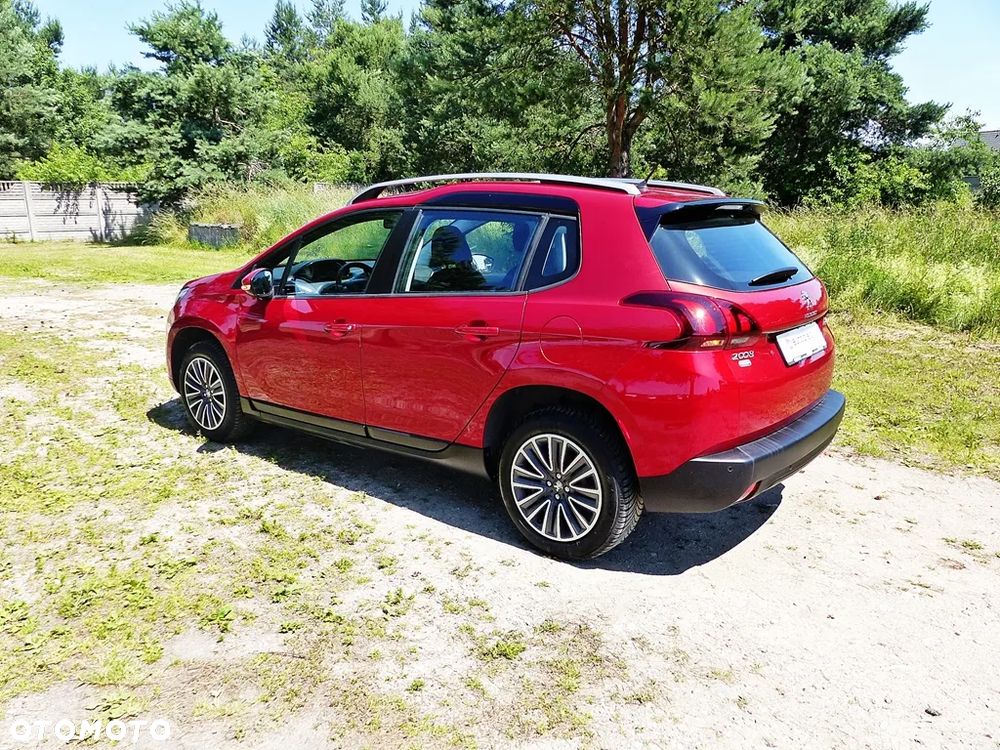 Peugeot 2008 PureTech 82 Style - 12