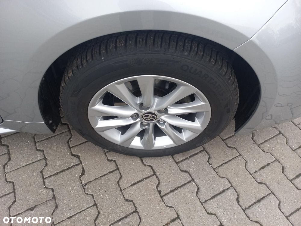 Toyota Corolla 1.8 Hybrid Comfort - 14