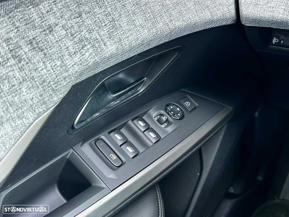 Peugeot 3008 - 10