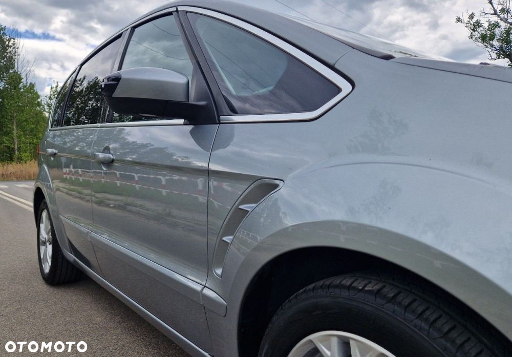 Ford S-Max 2.0 TDCi DPF Titanium - 17