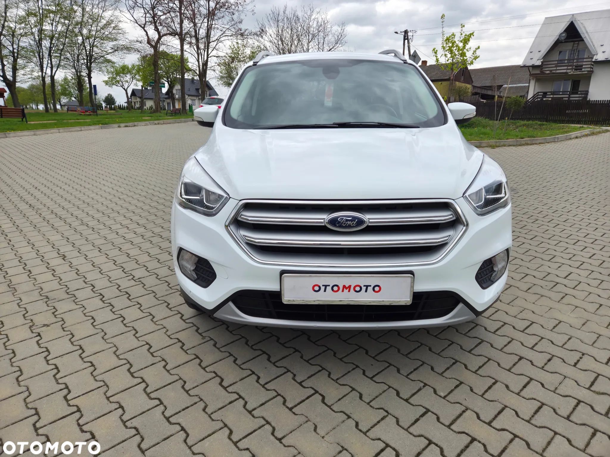 Ford Kuga 1.5 EcoBoost FWD Titanium - 1