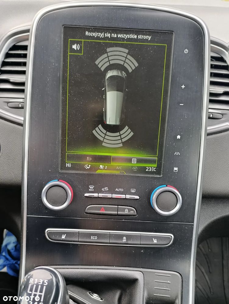 Renault Grand Scenic - 18