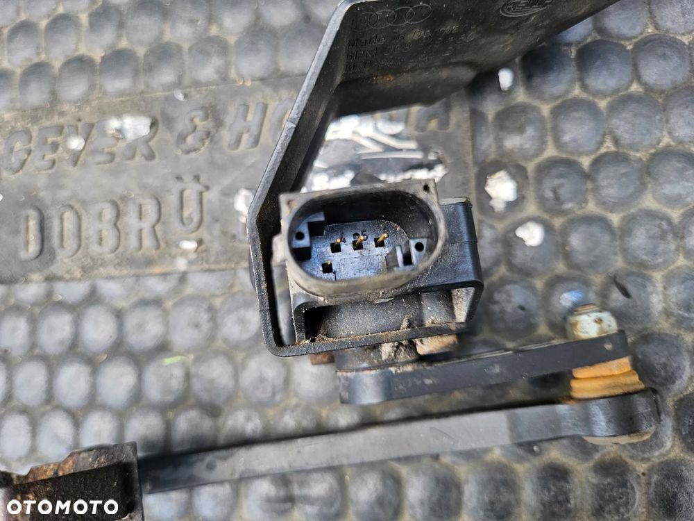 Czujnik 8E0903503 Sterownik Poziomowania Cieglo Swiatel Xenon Wtyczka Audi A4 B6 B7 - 16