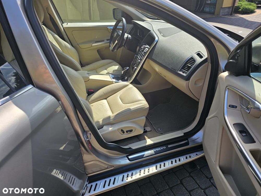 Volvo XC 60 T6 AWD Summum - 15