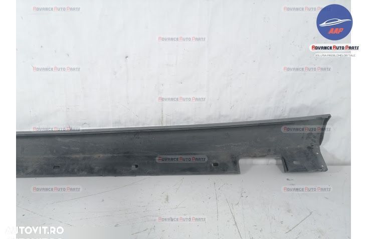 Prag Dreapta original Mercedes-Benz E-Class W212 2009 2010 2011 2012 2 - 3