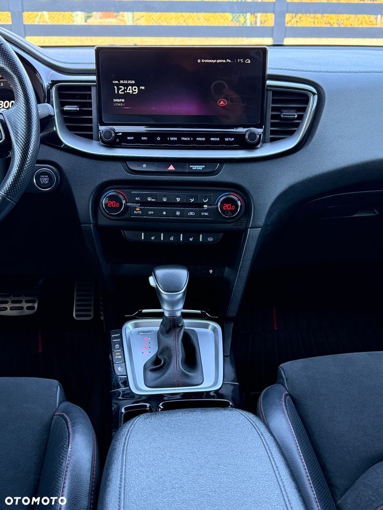 Kia ProCeed 1.6 T-GDI GT DCT - 38