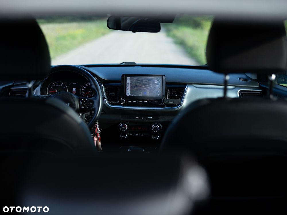 Kia Stonic 1.0 T-GDI MHEV L Business Line DCT - 19