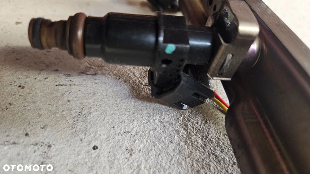 Honda CRV CR-V 2.0 16V II i-VTEC listwa wtryskowa wtryskiwacz SC15 ABN - 4