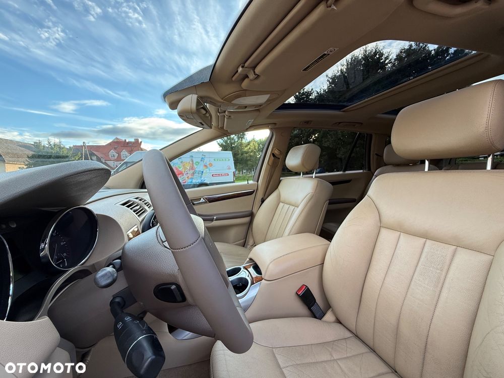 Mercedes-Benz Klasa R 350 L 4Matic 7G-TRONIC Grand Edition - 17