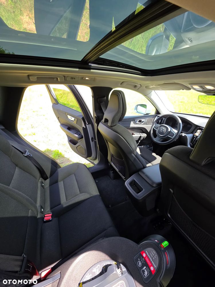 Volvo XC 60 B5 D AWD Momentum Pro - 14