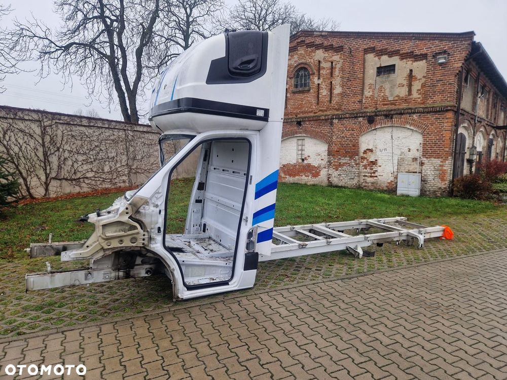 KABINA RAMA KAROSERIA MERCEDES SPRINTER W907 2022r DOKUMENTY - 1