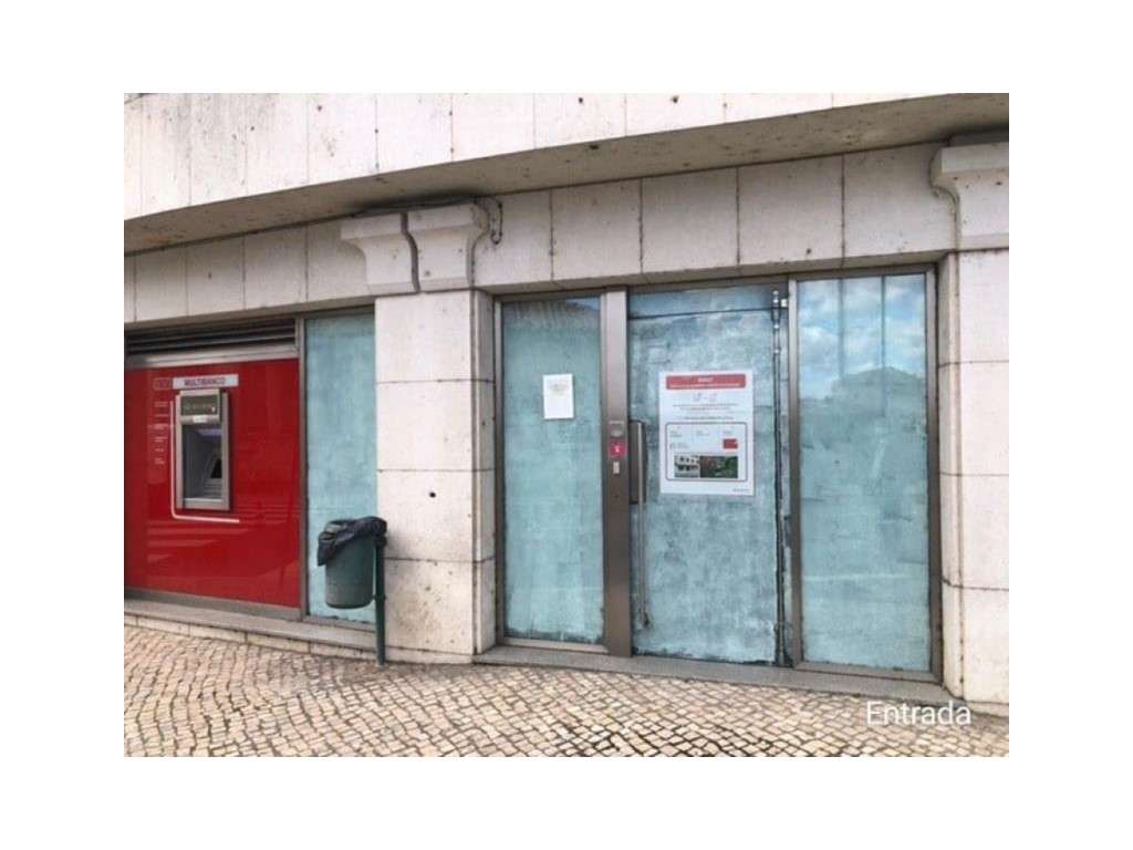 Loja com 140m2 em São Miguel do Rio Torto e Rossio Ao Sul do Tejo - Grande imagem: 2/8
