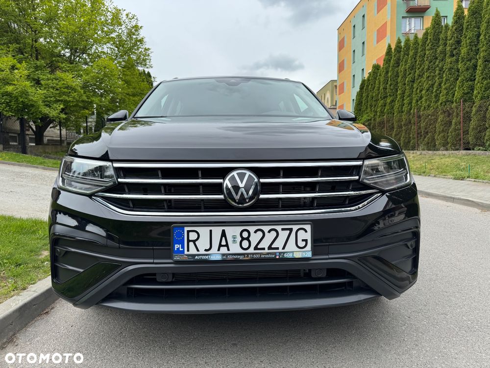 Volkswagen Tiguan - 2