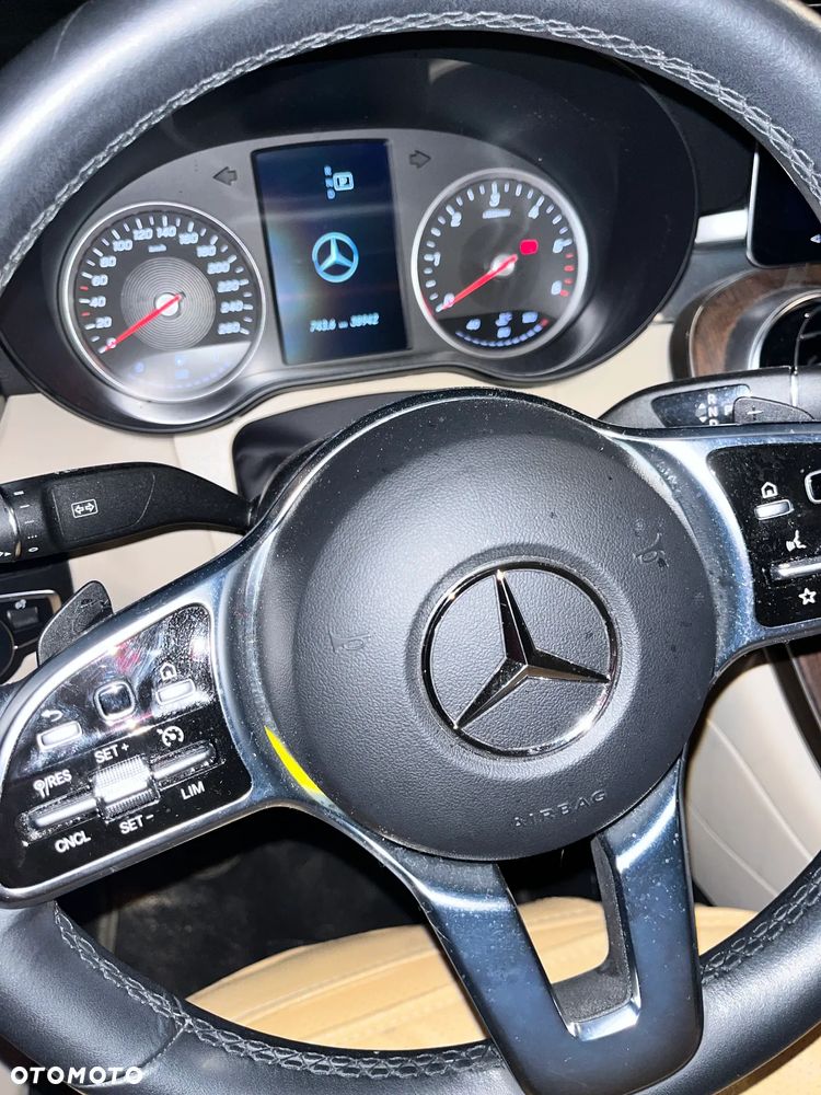 Mercedes-Benz GLC 200 d 4-Matic - 11