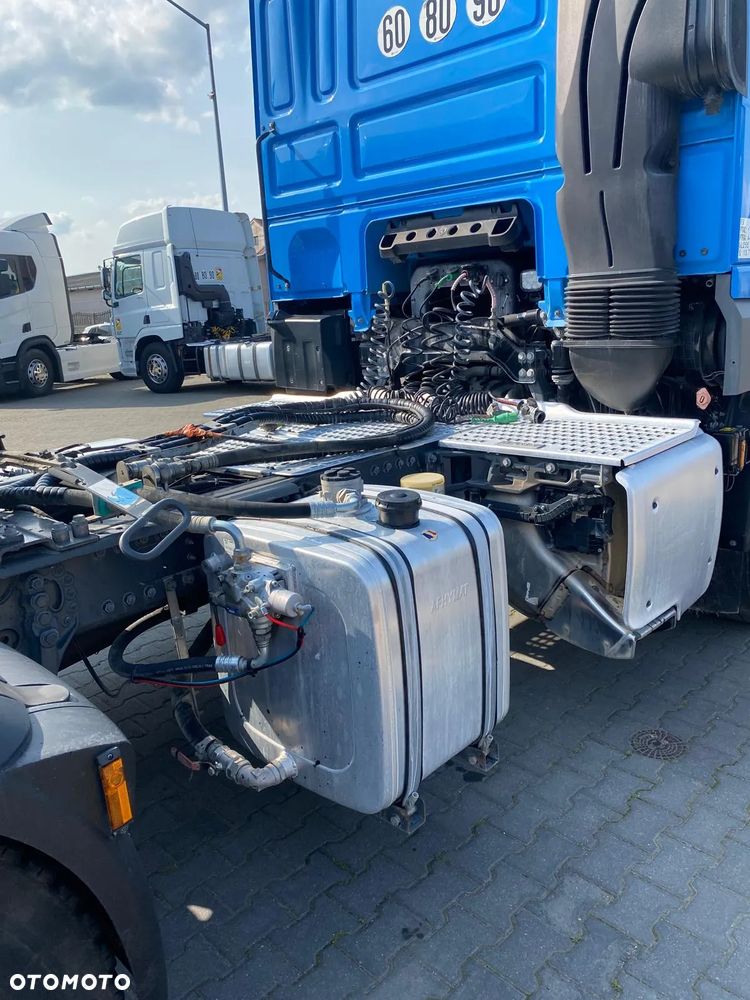 DAF Xf 106.480 niska kabina 2018 hydraulika do wywrotu ruchomej podłogi wron-pol - 11