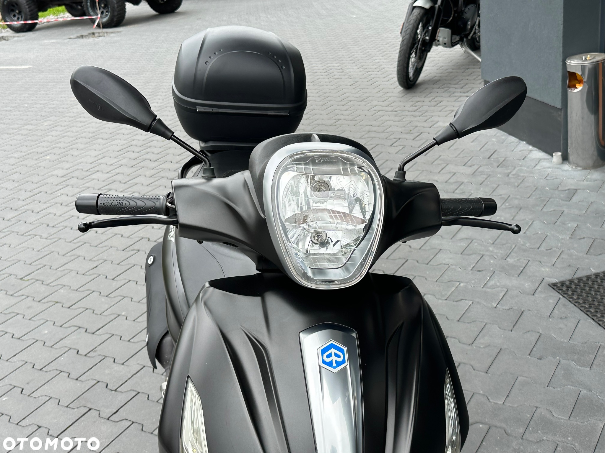 Piaggio Beverly - 14