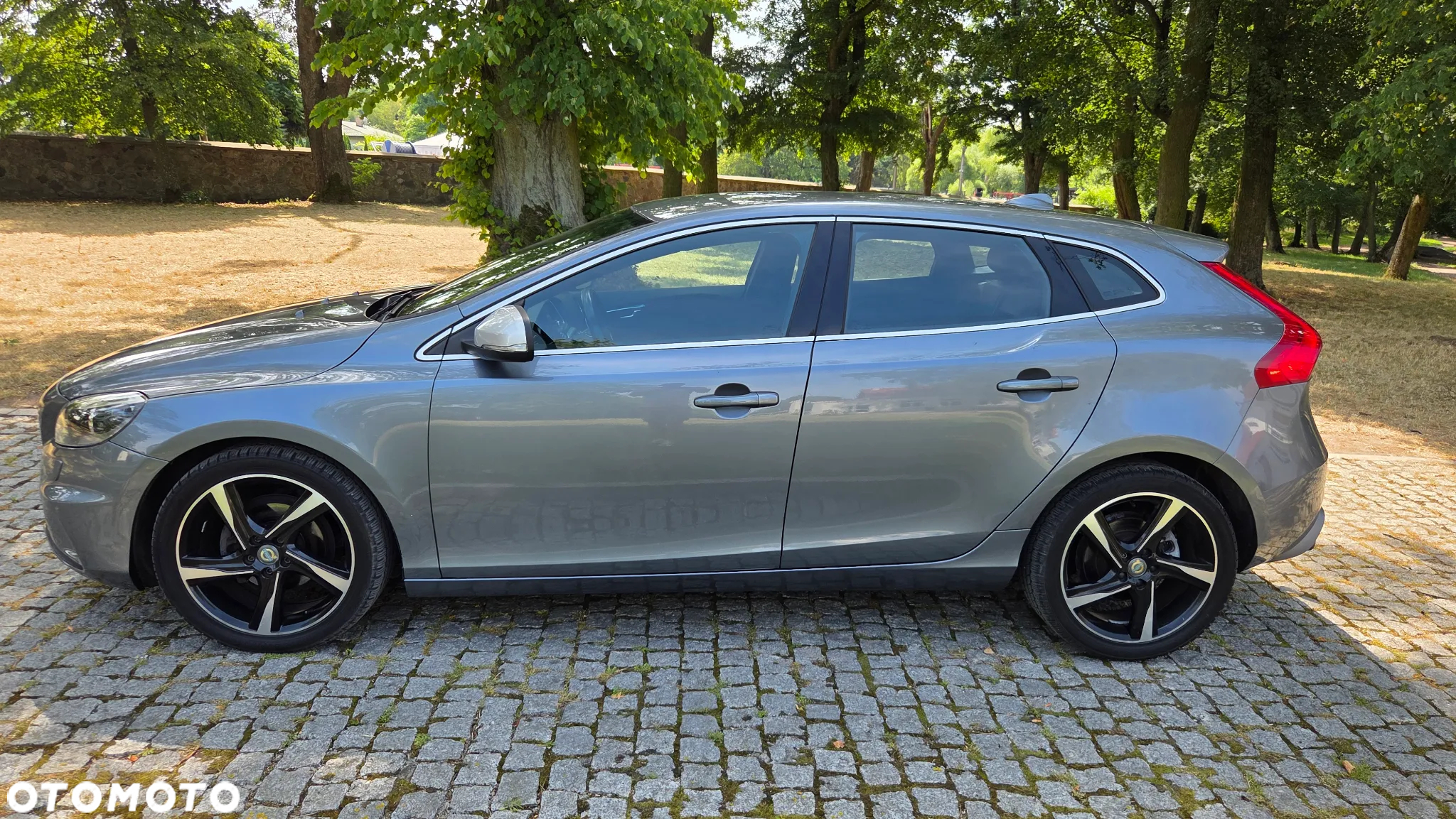 Volvo V40 D2 RDesign - 18