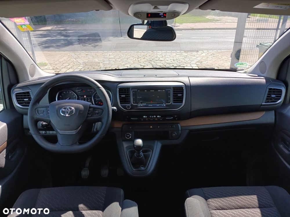 Toyota ProAce 2,0-l-D-4D L1 (8-Si.) Verso Family Comfort - 13