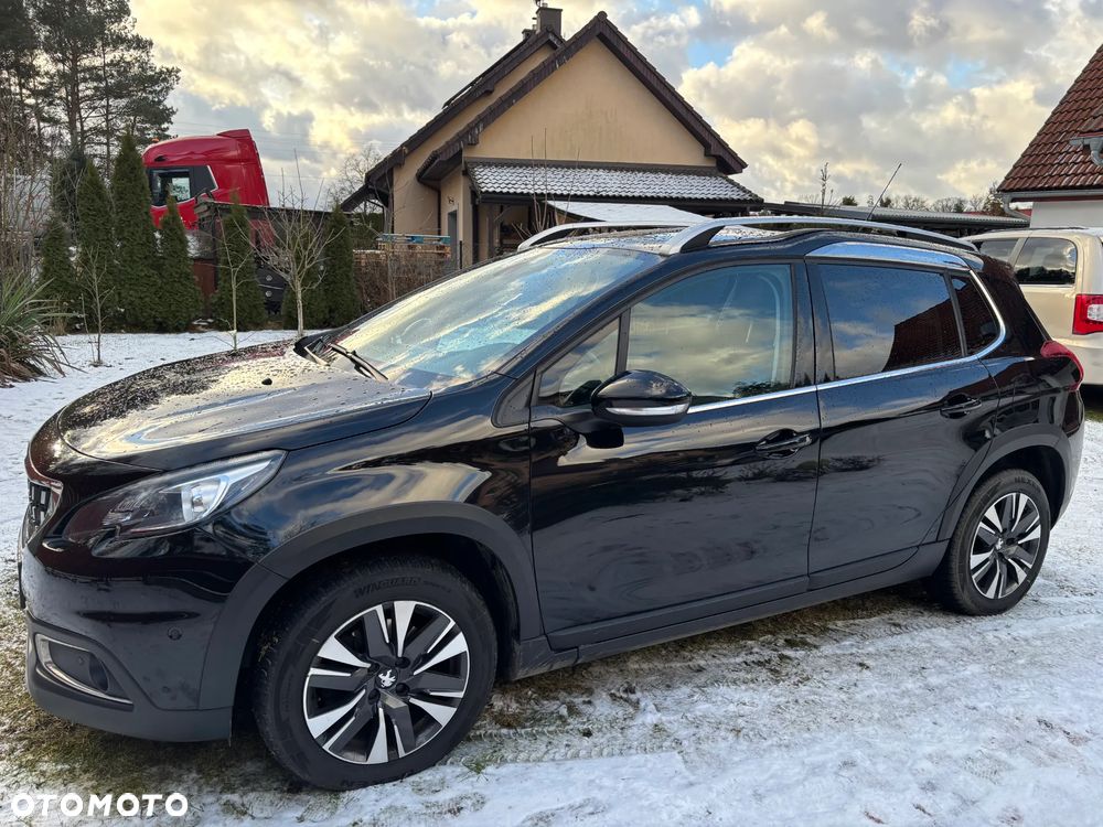 Peugeot 2008 1.2 Pure Tech Allure S&S EAT6 - 5