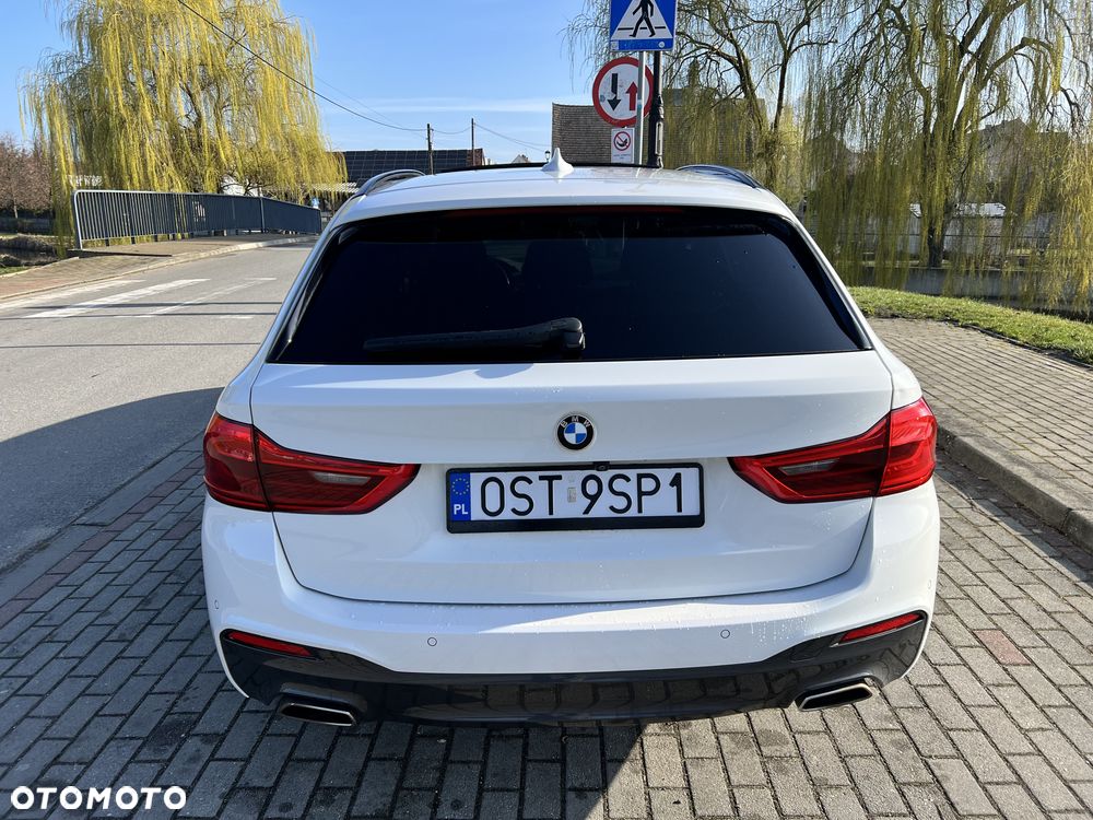 BMW Seria 5 520d M Sport - 7