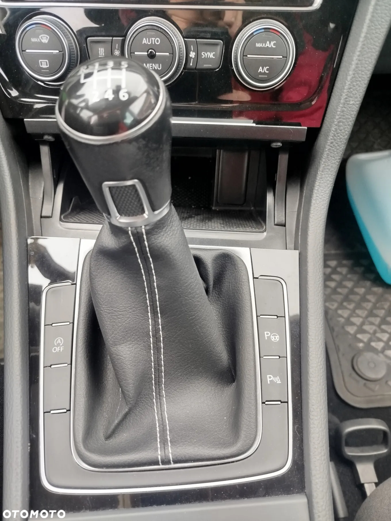 Volkswagen Golf 1.2 TSI BlueMotion Technology Cup - 10