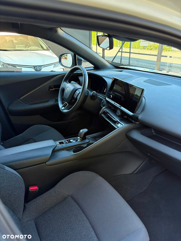 Toyota C-HR - 10