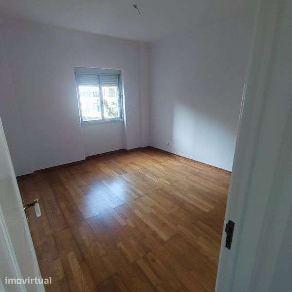 T4 Venda Nova Amadora - Grande imagem: 3/8