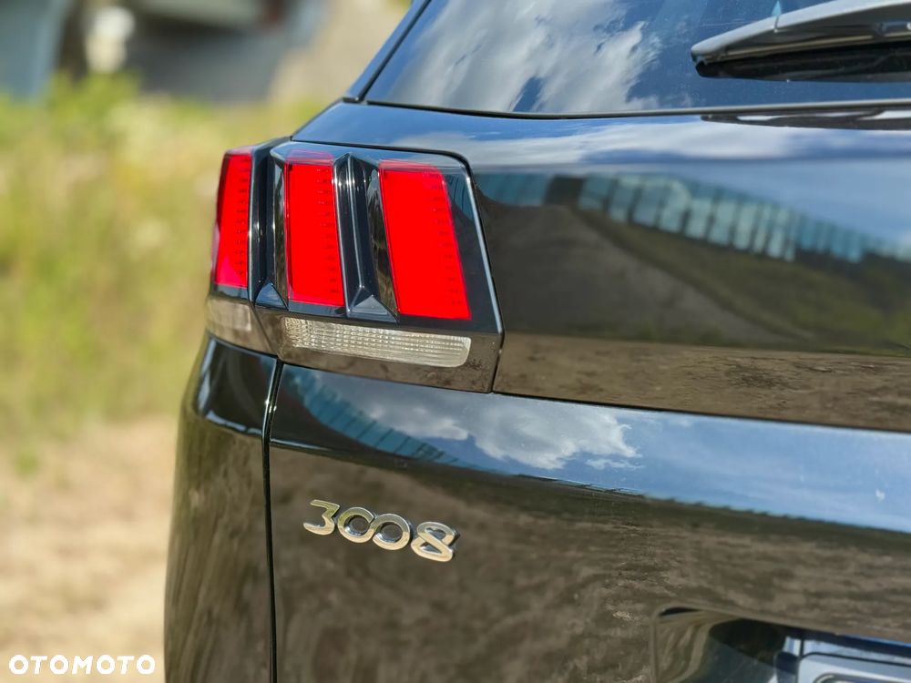 Peugeot 3008 1.2 PureTech GPF Active S&S EAT8 - 8