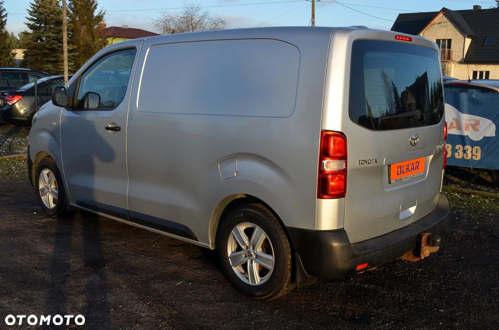 Toyota Proace - 9