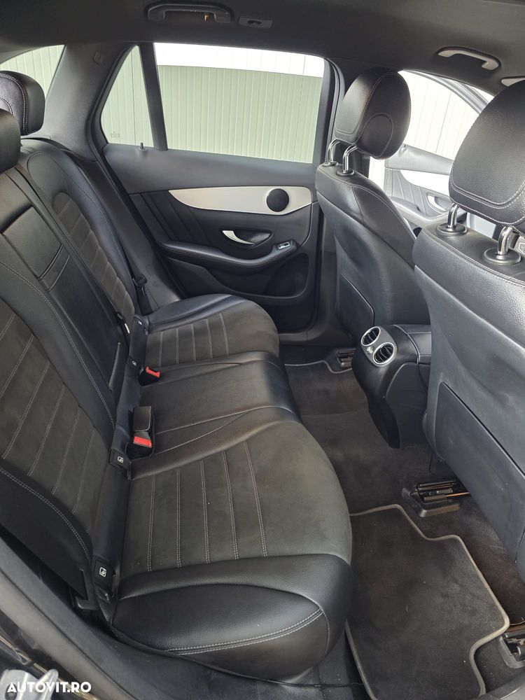 Mercedes-Benz GLC 300 de 4Matic 9G-TRONIC Exclusive - 21