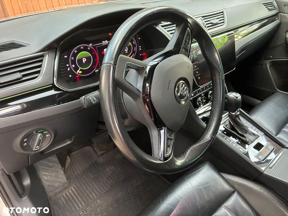 Skoda Superb - 27