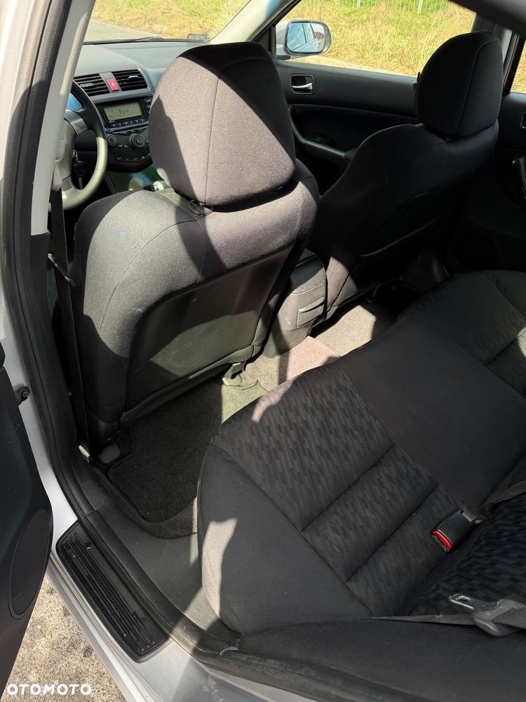 Honda Accord 2.0 Executive - 9