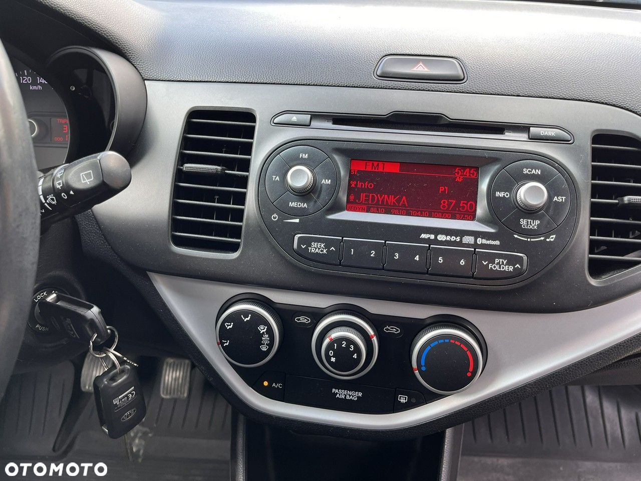 Kia Picanto - 21