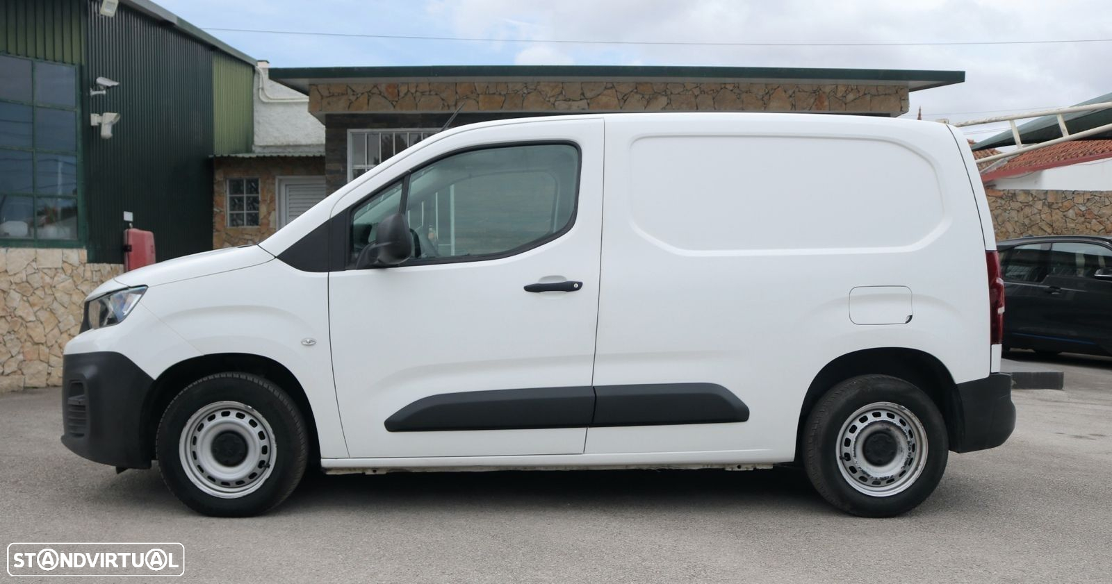 Peugeot Partner 1.5 BlueHDi Premium Standard - 4